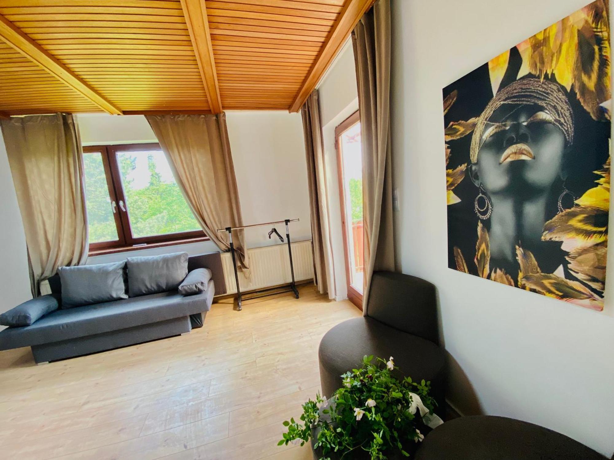 Family In Am Schopfwerk Area Privatunterkunft